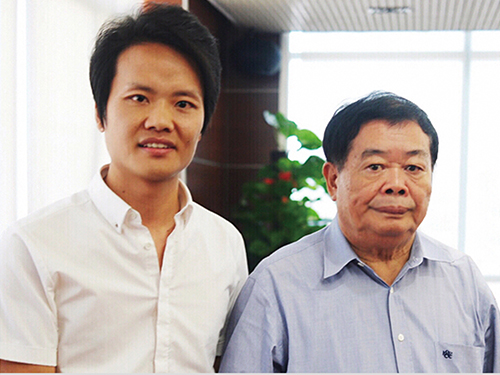 福耀玻璃集团董事长曹德旺亲切接见超G金服民资中心董事长